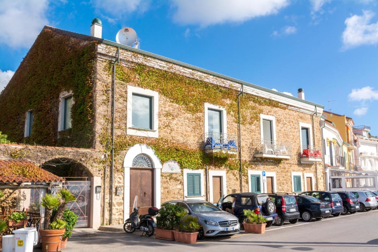 La Belle Vie B&B Santa Maria di Castellabate Exterior photo